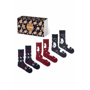 Vzorované ponožky v darčekovej krabičke Vianoce v kuchyni - trojbalenie